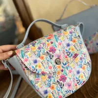 کیف چرمی|کیف، کفش، کمربند|رشت, چله خانه|دیوار