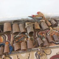 زنگوله های قدیمی متعلق به پنجاه سال پیش