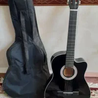 گیتار مشکی نو|گیتار، بیس، امپلیفایر|مشهد, پنجتن|دیوار