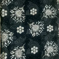 چادر رنگی نو و دوخته شده