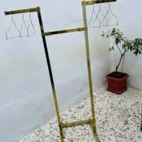 لباس زنانه و بچگانه و مانکن بچه‌گانه و رگال آویز