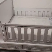 تخت خواب نو جوانی