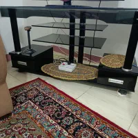 میز ال سی دی سالم در حد نو