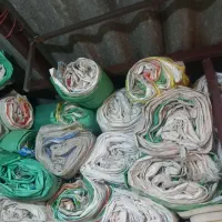 کیسه خالی برنج و حبوبات