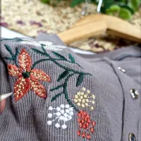 تیشرت گلدوزی