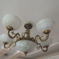 لوستر ۵ و ۶ شاخه|لوستر و چراغ آویز|قدس, شهر‌قدس|دیوار