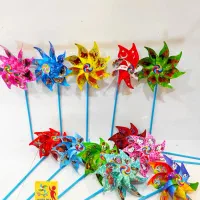 تولیدی اسباب بازی فرفره کاغذی اعلی