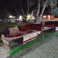 فروش آلاچیق با تخت|عمده‌فروشی|نوشهر, |دیوار