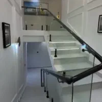 استخدام ۲ نفر نیروی نیمه ماهر