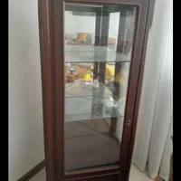 بوفه ۴طبقه پشت اینه درحدنو