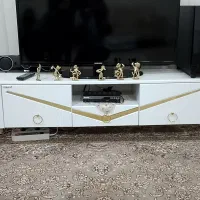 میز تلویزیون و جلو مبلی سه عدد عسلی