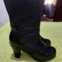 چکمه سایز ۳۹ چرم نوین