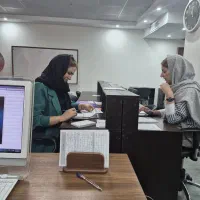 منشی درمانگر