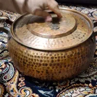 تعدادی مس|ظروف پخت‌وپز|زنجان, |دیوار