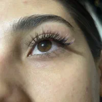 کاشت مژه با تخفیف