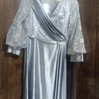۲عددلباس مجلسی کاملا سالم ونو