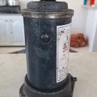 جک روغنی نو معاوضه هم دارم با کفتر یا کبوتر|قطعات یدکی و لوازم جانبی|ملایر, |دیوار