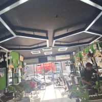 آرایشگر اقا