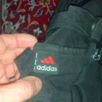 فروش فوری ۲۴ساعته کوله پشتی آدیداس کاملا سالم ۲۵۰|کیف، کفش، کمربند|شاهین‌شهر, شهرک هشت بهشت|دیوار