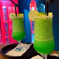 به دو نیرو خانم جهت همکاری