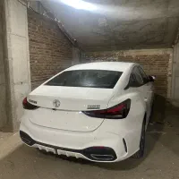 ام جی ۵ فول با سانروف