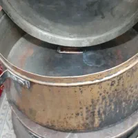 ظروف مس قدیمی|کلکسیون اشیاء عتیقه|بیرجند, |دیوار