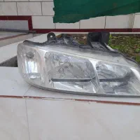 چراغ جلو ماشین