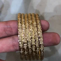فروش النگو طلا در حد نو با فاکتور