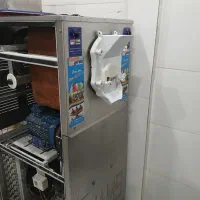 دستگاه بستنی ساز