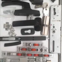 تعمیرات پنجره و درب upvc و المونیم ترمال|خدمات پیشه و مهارت|بوشهر, |دیوار