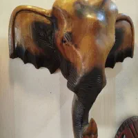 سردیس فیل چوبی|کلکسیون اشیاء عتیقه|شیراز, شهرک جماران|دیوار