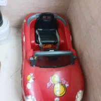 ماشین شارژی قرمز