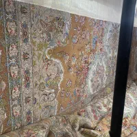 فرش نفیس بقیمت متراژ ۴۰ متر ۶۰رج