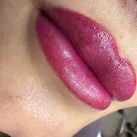 خدمات آرایش داعم صورت.میکرو پیگمنتیشن..