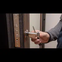 کلیدساز /قفل ساز شهریار ،وایین، اندیشه، فردیس|خدمات پیشه و مهارت|اندیشه, اندیشه فاز ۱|دیوار