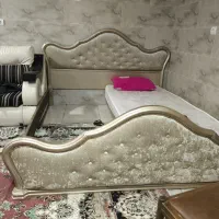 تخت دو نفره