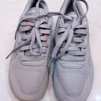 کفش ورزشی راحتی برند ریبوک در حد نو سایز ۳۷