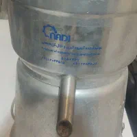 دستگاه اب میوه گیری صنعتی|آبمیوه‌گیر و آب‌مرکبات‌گیر|ماهدشت, |دیوار