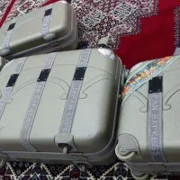 چمدان ژاپنی|کیف، کفش، کمربند|گراش, |دیوار