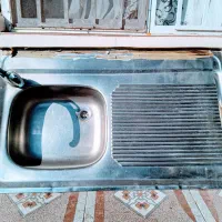 سینک ظرفشویی و شیر استیل