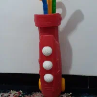 گلف بازی بچه