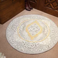 فرش گرد یک متری، بشقاب میناکاری، گلدان سایز بزرگ