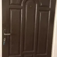 درب واحد بدون چهار چوب