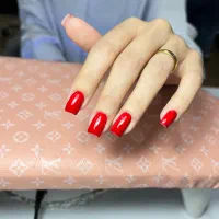 آموزشگاه و سالن زیبایی