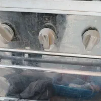 تعدادی وسایل فروشی