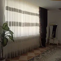 دو عدد پرده سه متری در حد نو با شال پرده مخمل|پرده، رانر، رومیزی|کرمانشاه, |دیوار