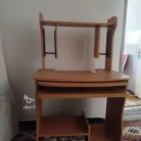 میز کامپیوتر درحد نو