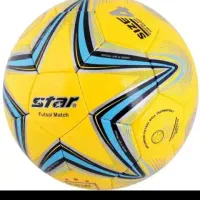 بازیکن سالن فوتسال . . .