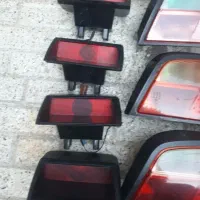 لوازم پژو پارس چراغ خطر عقب استپ مه شکن آرم 207|قطعات یدکی و لوازم جانبی|مشهد, عامل|دیوار