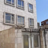 آپارتمان تک واحدی طبقه اول فول امکانات